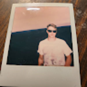 Meet your Posher, Logan